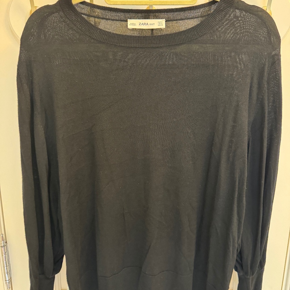 Womens Medium Thin Zara Knit Sweater